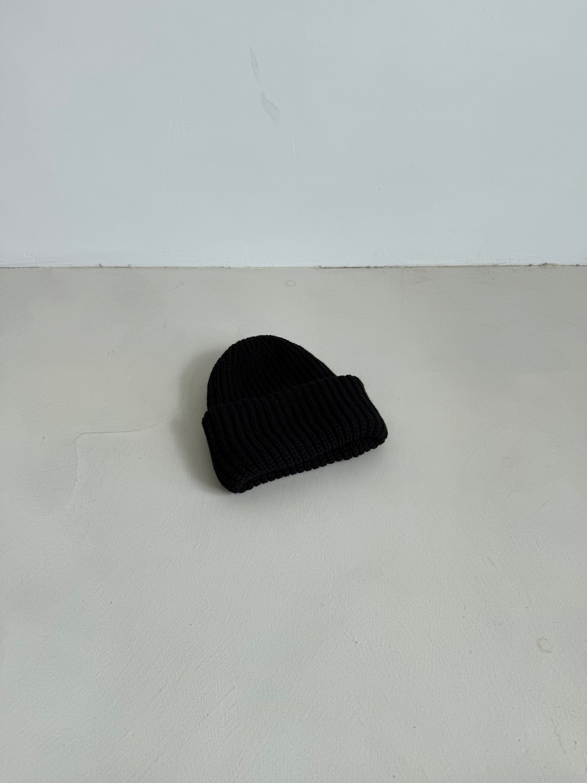 Ultra Chunky Oversized American Beanie [BLACK]